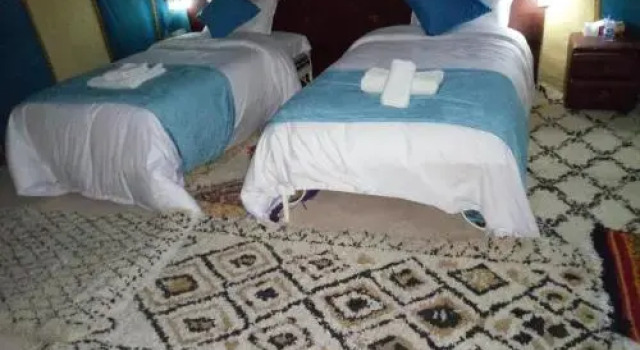 Camp Camelhouse Merzouga, Rezervovat Hotel Hotely v Meknes-Tafilalet s parkováním, Parkování