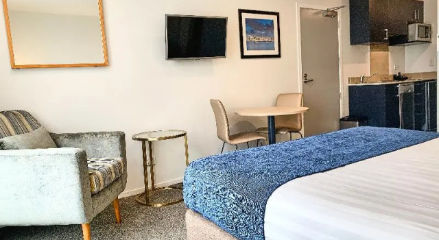 Номер Standard Ramada Suites by Wyndham Albany
