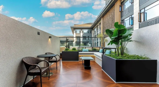 Двухместный номер Standard с балконом и с видом на горы Holiday Inn Ningde Jiaocheng by IHG