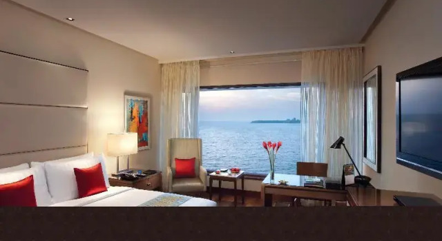 Двухместный номер Standard с видом на залив The Oberoi Mumbai