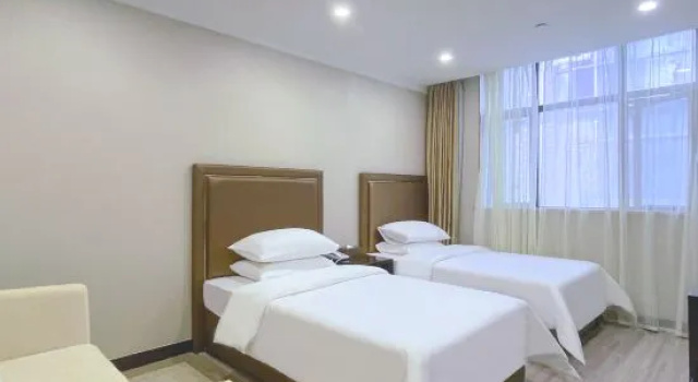 Семейный люкс с 2 комнатами Shanghai Huanghao Hotel