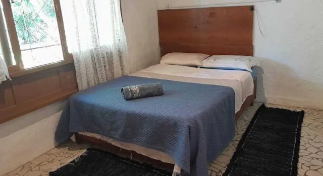 Casa Jardim Secreto I, Забронировать Хостел Пенья Санта-Катарина