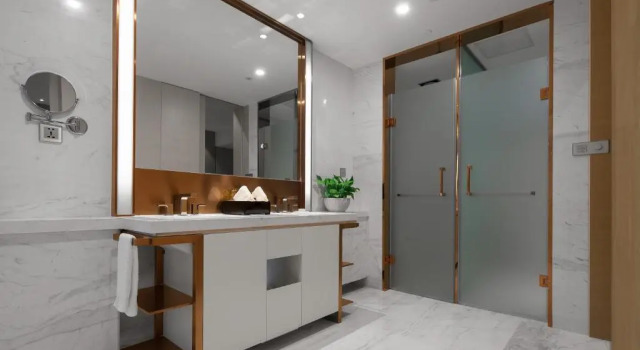 Номер Deluxe Gallery F Hotel