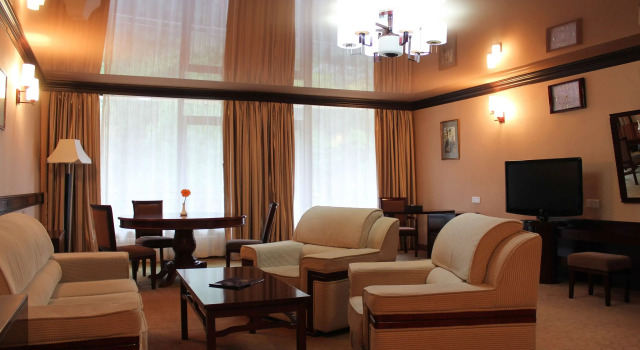Отель Best Western Plus Paradise Hotel Дилижан