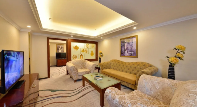 Люкс Deluxe Haijun Hotel