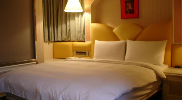 Crystal Hotel