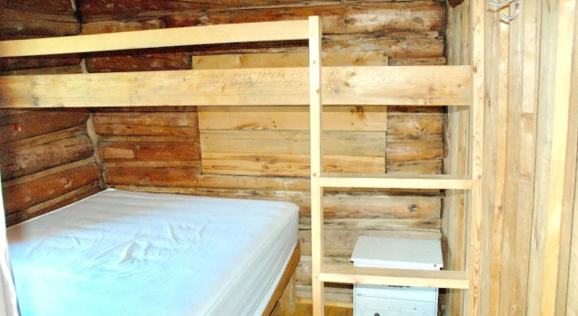 Chalet With 2 Bedrooms in Ferme neuve, With Wonderful Lake View Near the Slopes, Book Chalet Ferme-Neuve 