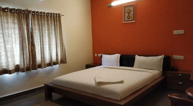 OYO 14383 My Resorts, Rezervovat Hotel Electronic City 