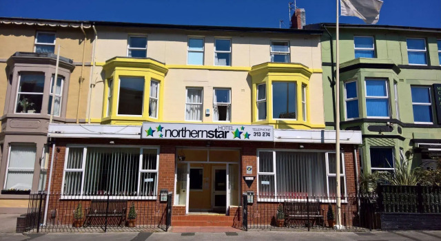 Blackpool Seaside Hotel, Varaa Hotelli 4 tähden hotellit kohteessa Merseyside, 4*