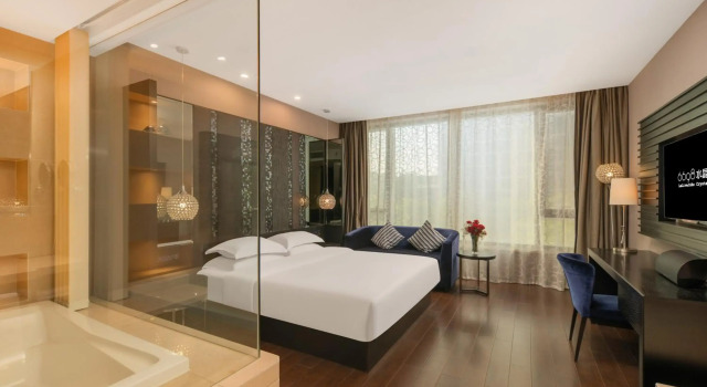 6698 Crystal Hotel (Hangzhou Sijiqing)
