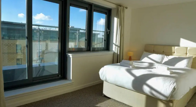 1 Bedroom Penthouse Apartment Near Murrayfield Sleeps 4, Prenota Appartamento Murrayfield 