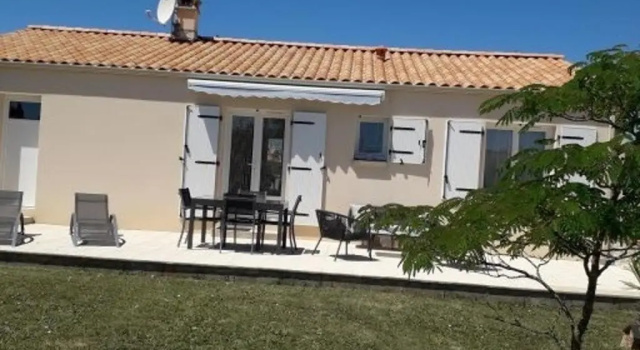 Maison Grues, 3 pièces, 5 personnes - FR-1-476-165, Забронировать Отель Грю Земли Луары