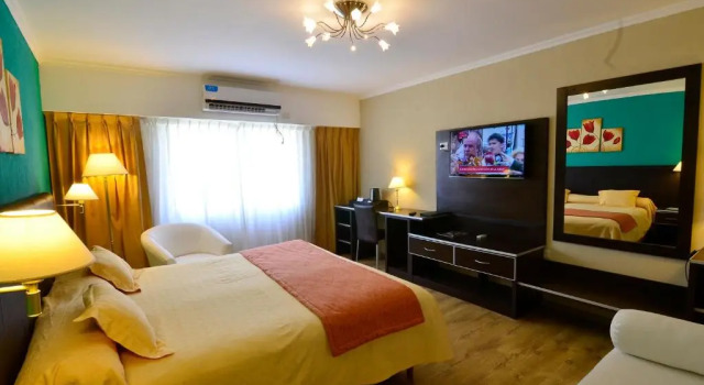 Полулюкс Hotel Alto Verde