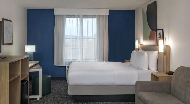 Двухместный номер Standard Spark by Hilton Denver International Airport