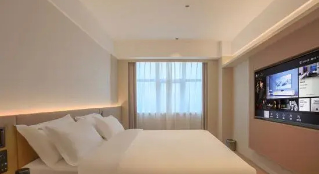 Люкс MEHOOD LESTIE Hotel ( (Tianjin Wudadao Tonglou Subway Station Branch))