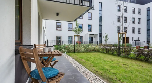 Rzeczypospolitej Apartment by Renters
