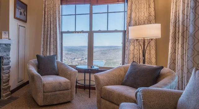 Коттедж 3 Br: Soaring Eagle 404