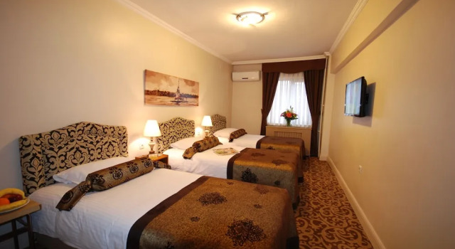 Трёхместный номер Standard с видом на город Hotel Mithat