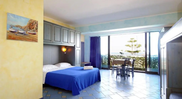 Two-room Apartment a Stones Throw From the sea, Rezervați Apartament San Saba Sicilia