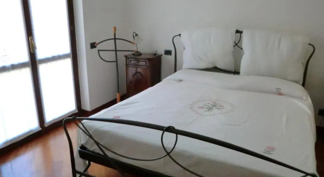 Апартаменты Pellico Apartment