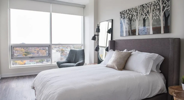 Клубный люкс c 1 комнатой с балконом и с видом на город LIV Extended Stay
