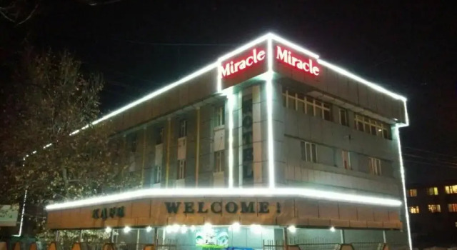 Miracle, Prenota Hotel Hotel a Taskent con parcheggio, Parcheggio