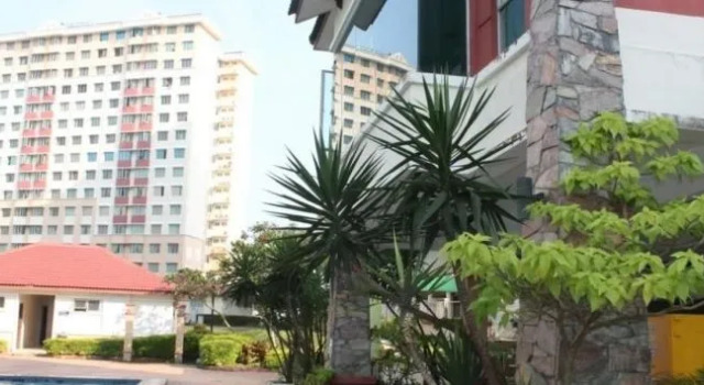 Nusa Perdana Homestay, Rezervovat Hotel Hotely v Gelang Patah s bazénem, Bazén