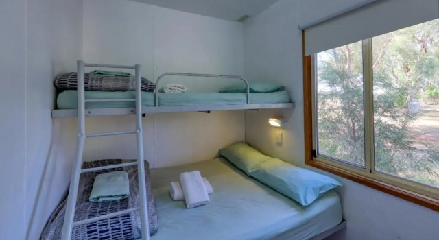 Апартаменты с 2 комнатами Cobar Caravan Park
