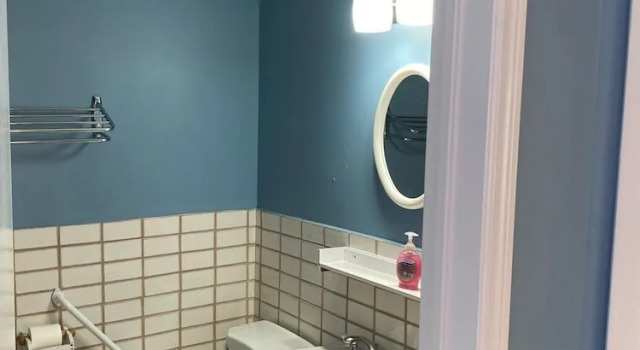 Четырёхместный номер Classic Windspire Inn