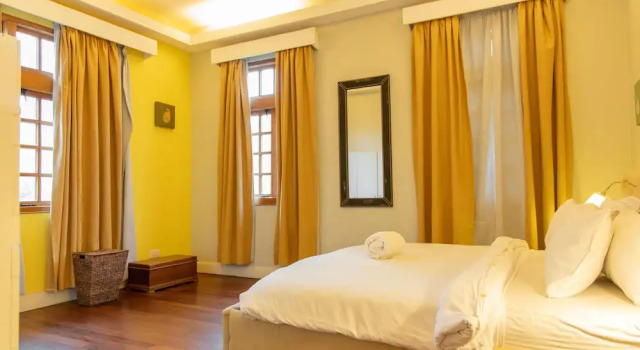 Апартаменты Deluxe с балконом и с видом на воду Olma Hotel & Suites