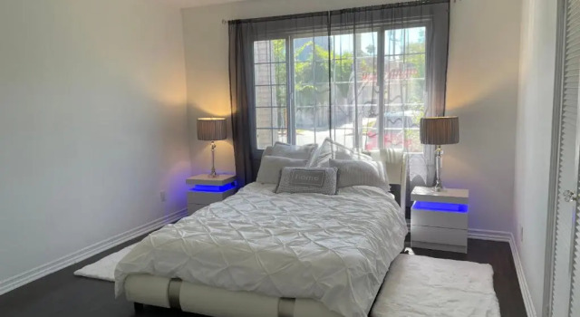 Коттедж Contemporary 5 bed- 4 bath Beverly Hills Home