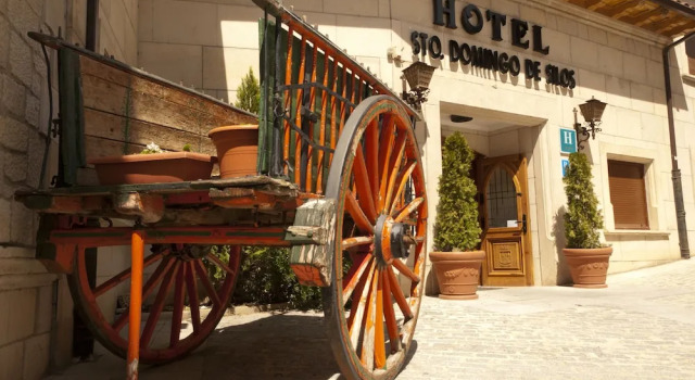 Hostal Santo Domingo de Silos