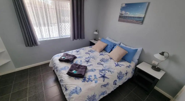 Шале Unit 16, 2 Casuarina Crescent, Ocean Beach Chalets