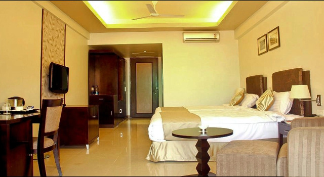 Номер Standard с балконом Pramod Convention & Club Resort