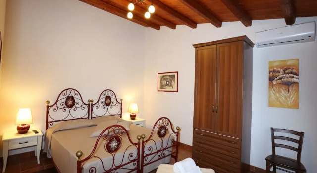 Вилла с 3 комнатами с красивым видом из окна Serravalle Relais & Country Villa with private pool - Esclusive use