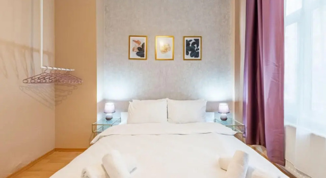 Modern Home in Fatih Near Historical Landmarks, Varaa Hotelli Hotellit Marmara-alue pysäköinnillä, Pysäköinti
