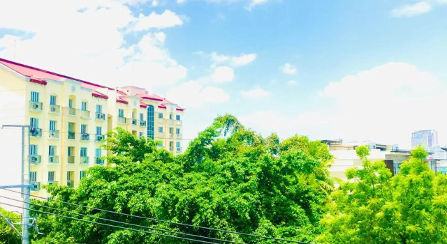 Benson Apartelle, Rezerwuj Hotel Hotele w National Capital Region z basenem, Basen