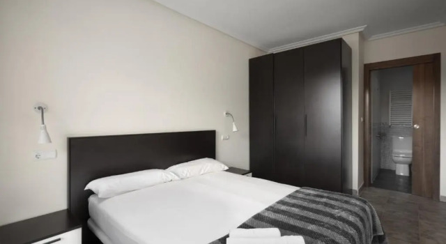 Balea 2 - Local Rentss, Rezerwuj Hotel Hotele w Baskonia z parkingiem, Parking