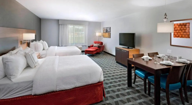 Четырёхместная студия Deluxe TownePlace Suites by Marriott Baton Rouge Port Allen