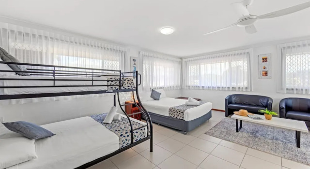 Семейный номер Standard Pottsville Beach Motel