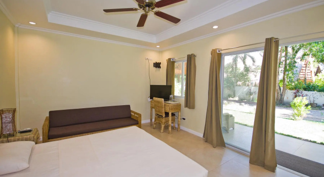 Трёхместный номер Standard Mikes Dauin Dive Resort