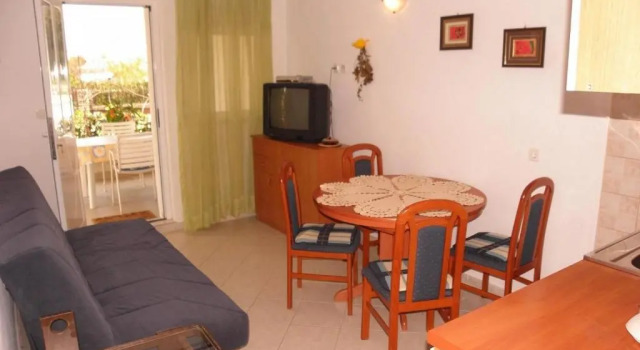 Apartments Jerimih - 120 m from sea