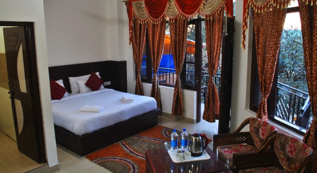 Номер Deluxe Hotel Misty Woods
