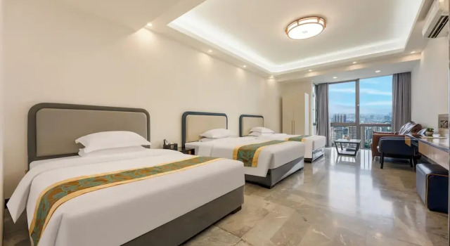 Трёхместный номер Standard с видом на город JunHome International Apartment-Beijing Rd A-mall