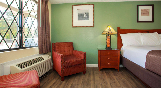 Travelodge by Wyndham Macon West, Book Mini-hotel Mini-hoteller i Macon, Mini-hotel