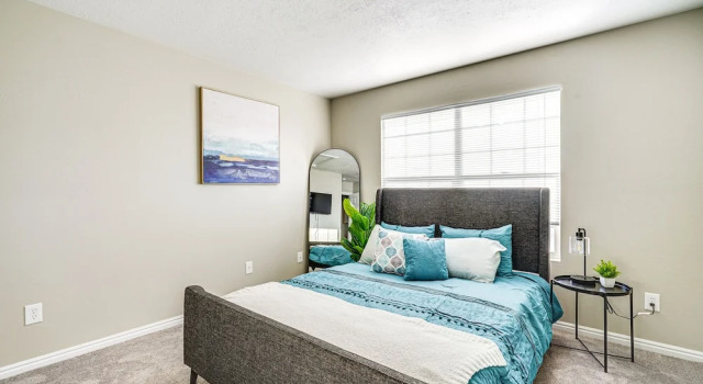 Spacious Utah Home: 34 Mi to Salt Lake City, Book Feriehus Hoteller i Tooele med parkering, Parkering