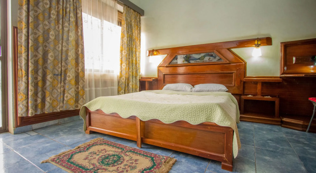 Grand Holiday International Hotel, Varaa Hotelli Hotellit Mbarara aamiaisella, Aamiainen