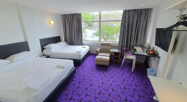 Двухместный люкс Riverine Garden Hotel
