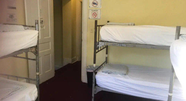 Кровать в общем номере Washington Capitol Hostel