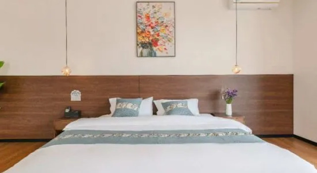 Люкс Yunsujian Homestay Hotel (Dali Haidong Town)
